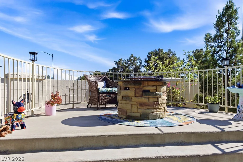 2332 Rumriver, Las Vegas, NV 89134
