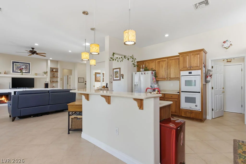 2332 Rumriver, Las Vegas, NV 89134