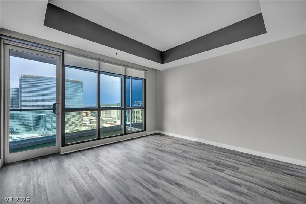 4525 Dean Martin, Las Vegas, NV 89103