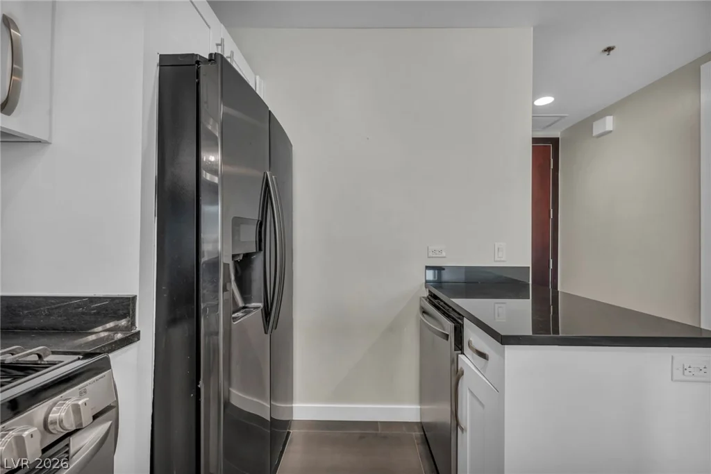 4525 Dean Martin, Las Vegas, NV 89103
