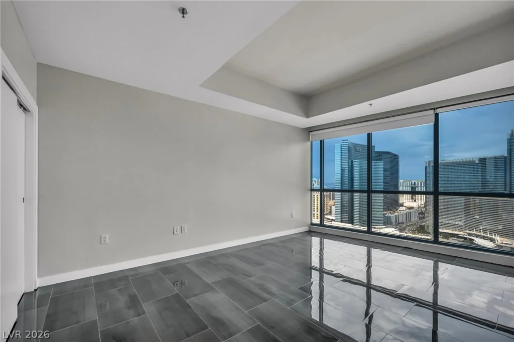4525 Dean Martin, Las Vegas, NV 89103