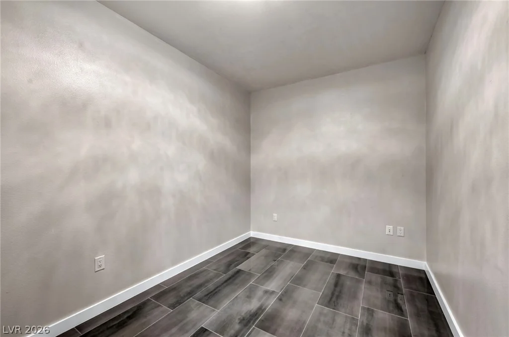 4525 Dean Martin, Las Vegas, NV 89103