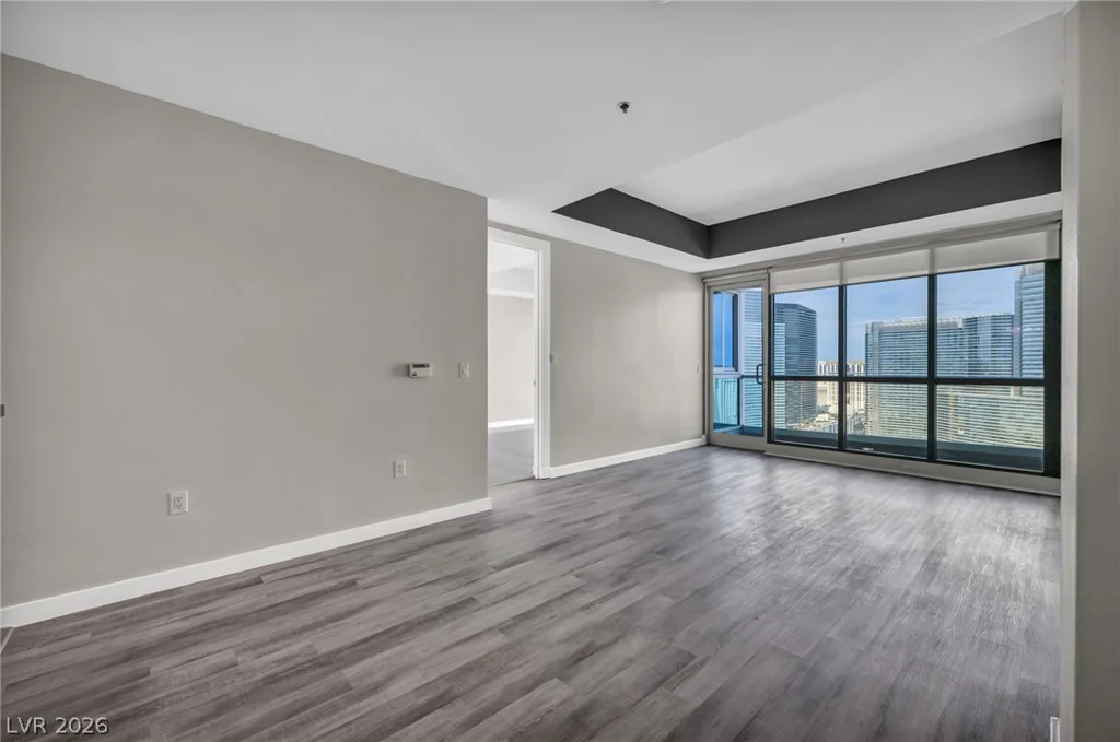 4525 Dean Martin, Las Vegas, NV 89103