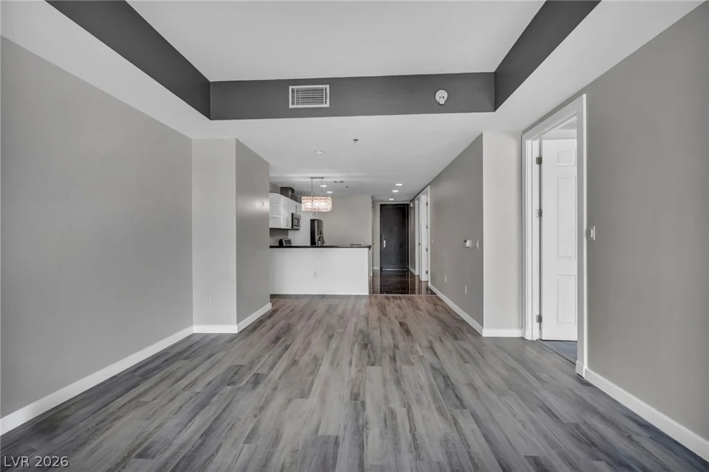 4525 Dean Martin, Las Vegas, NV 89103