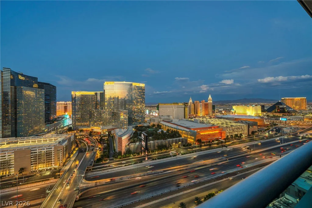 4525 Dean Martin, Las Vegas, NV 89103