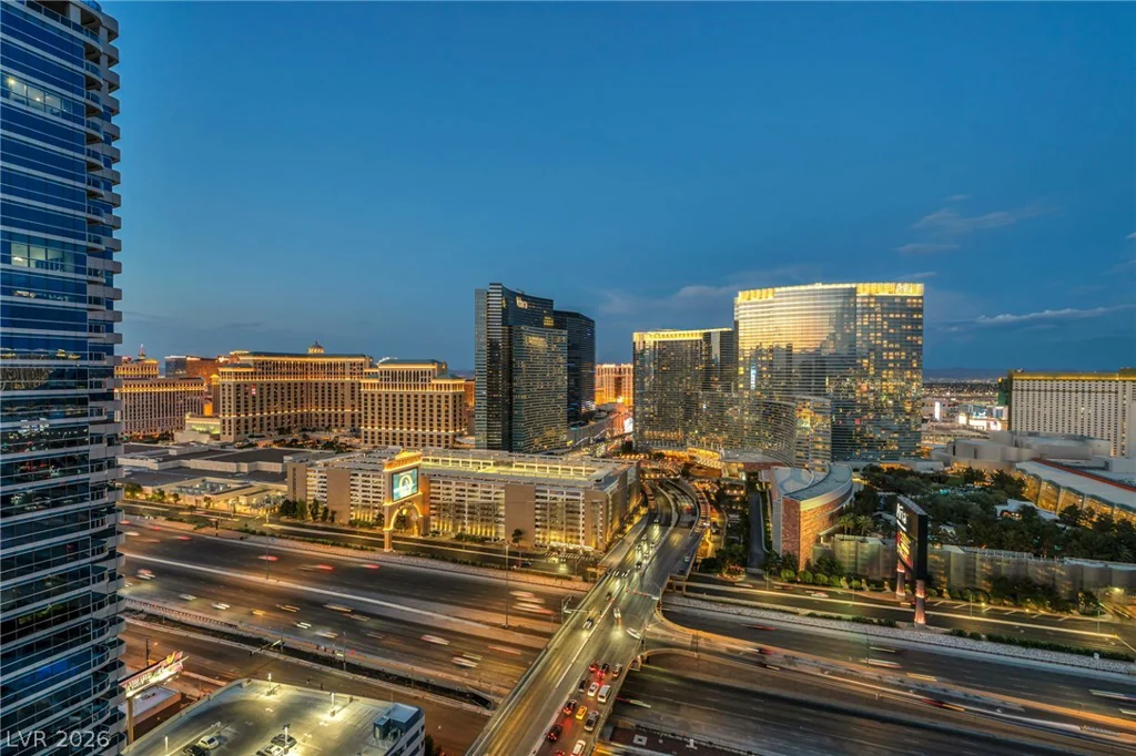 4525 Dean Martin, Las Vegas, NV 89103