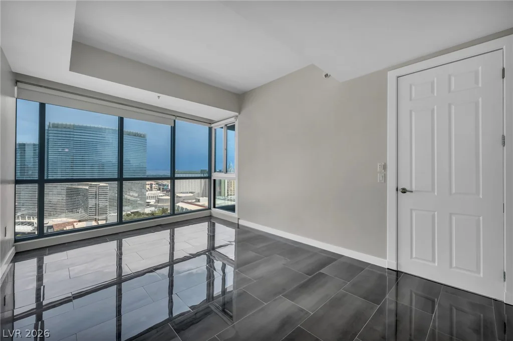 4525 Dean Martin, Las Vegas, NV 89103