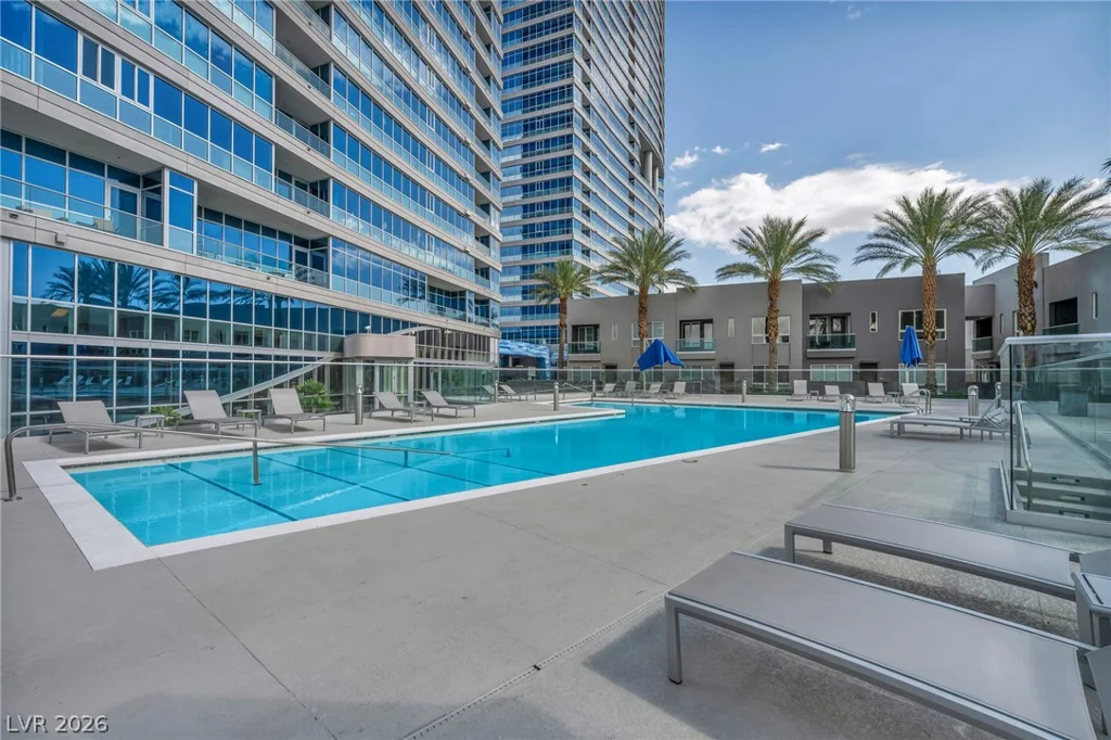 4525 Dean Martin, Las Vegas, NV 89103