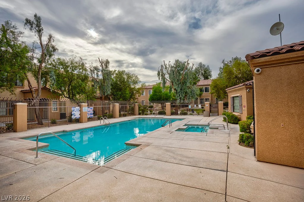 2161 Hussium Hills, Las Vegas, NV 89108