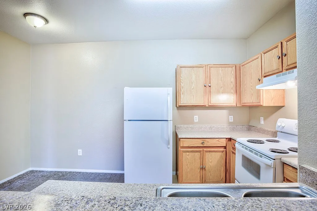 2161 Hussium Hills, Las Vegas, NV 89108
