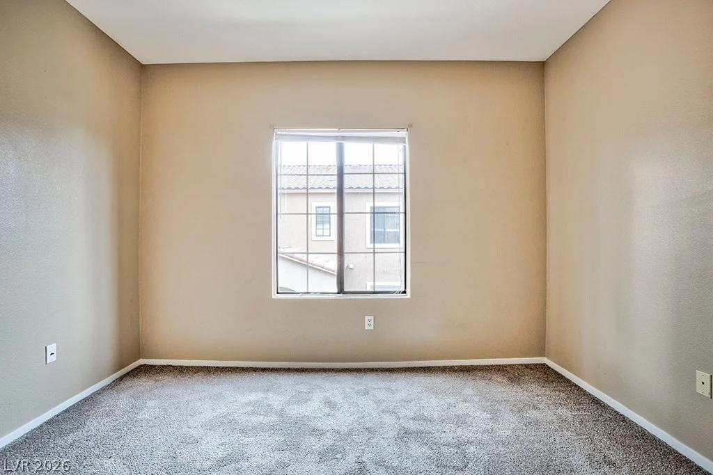 2161 Hussium Hills, Las Vegas, NV 89108