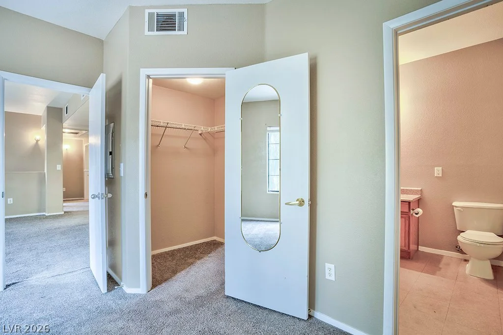 2161 Hussium Hills, Las Vegas, NV 89108