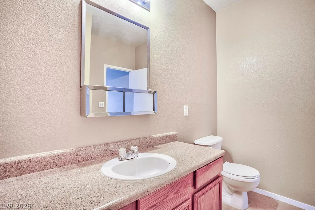 2161 Hussium Hills, Las Vegas, NV 89108