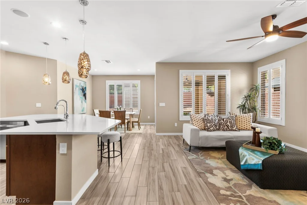6021 Andezano, Las Vegas, NV 89135