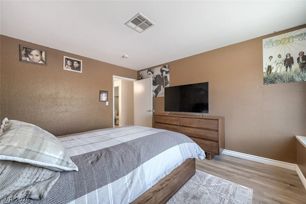 5823 Monroe, Las Vegas, NV 89110