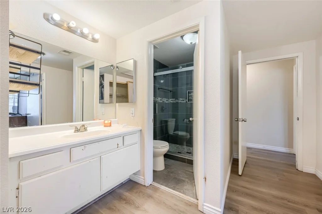 5823 Monroe, Las Vegas, NV 89110