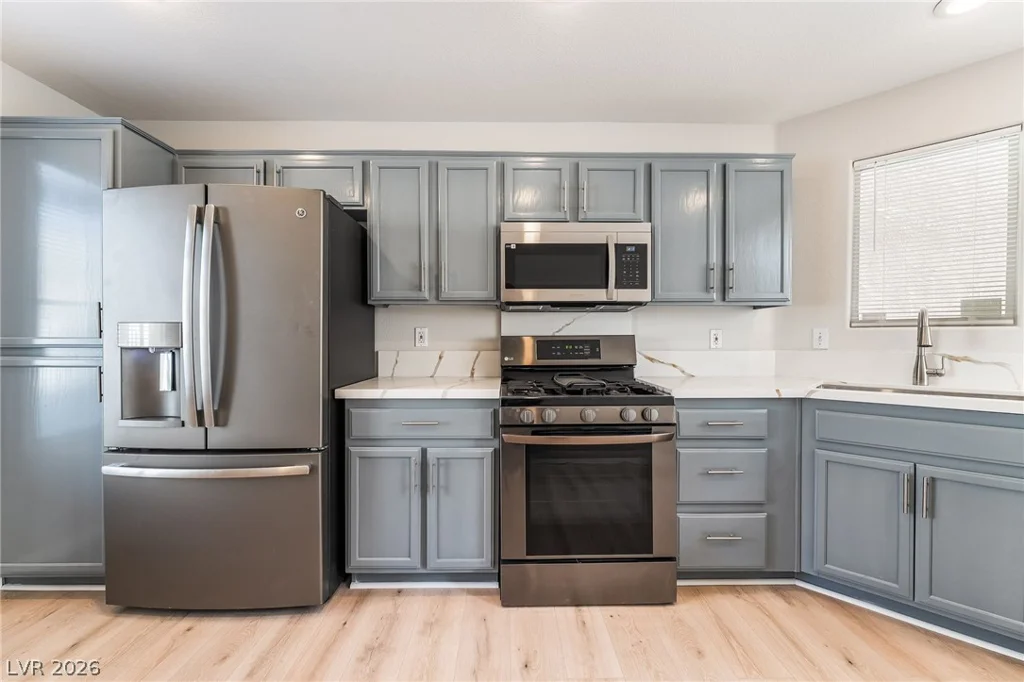 8072 Twain Harte, Las Vegas, NV 89139