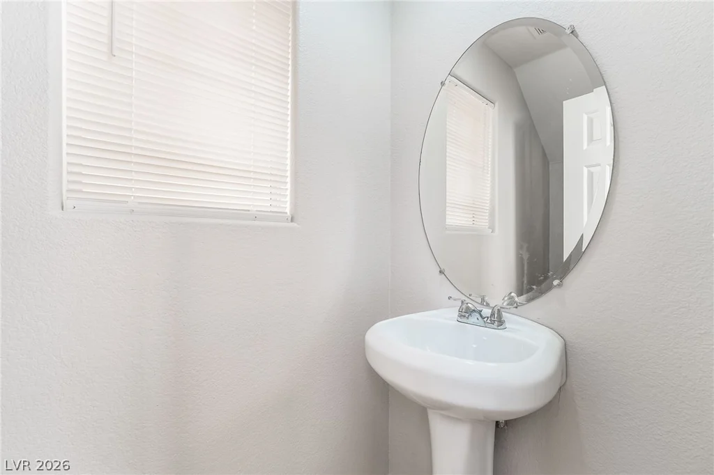 8072 Twain Harte, Las Vegas, NV 89139