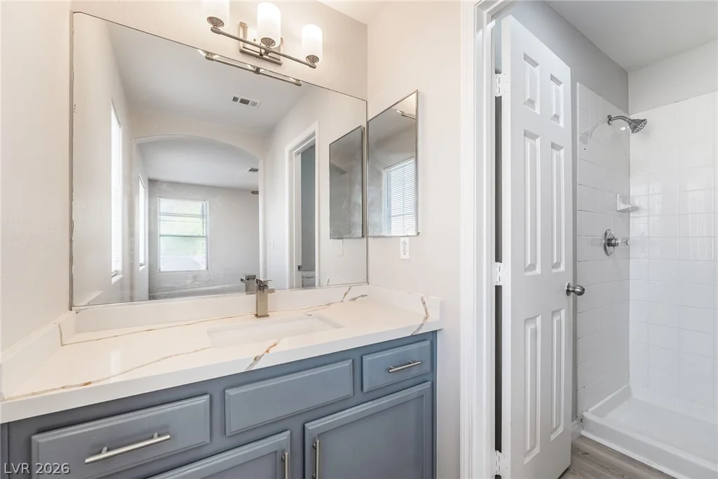8072 Twain Harte, Las Vegas, NV 89139