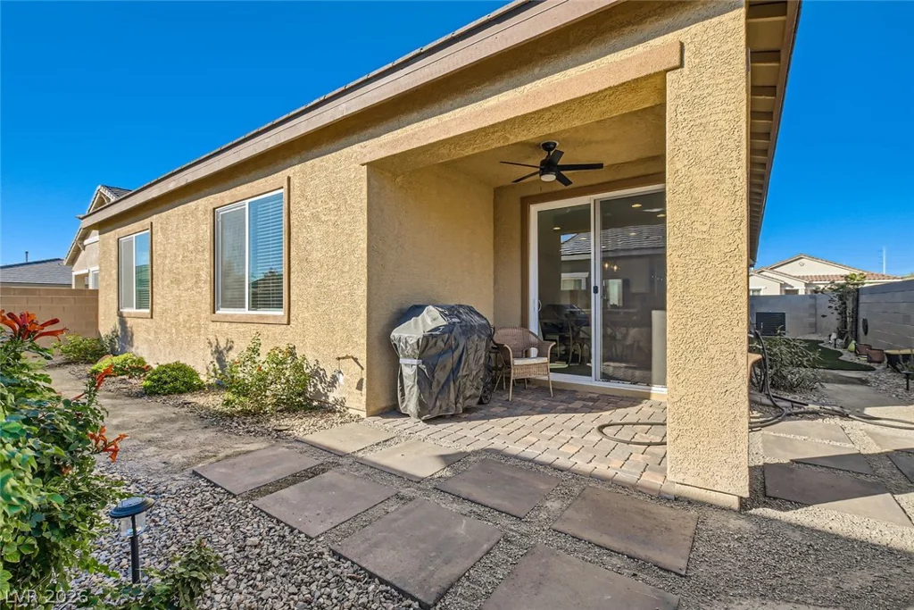 6350 Carsey Crest, North Las Vegas, NV 89031