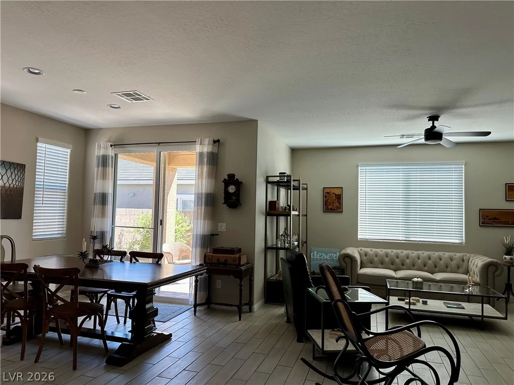 6350 Carsey Crest, North Las Vegas, NV 89031