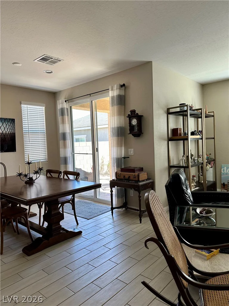 6350 Carsey Crest, North Las Vegas, NV 89031