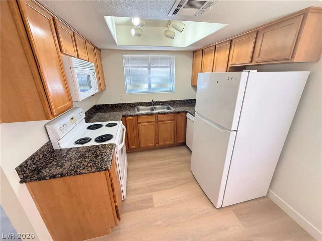 7200 Pirates Cove, Las Vegas, NV 89145