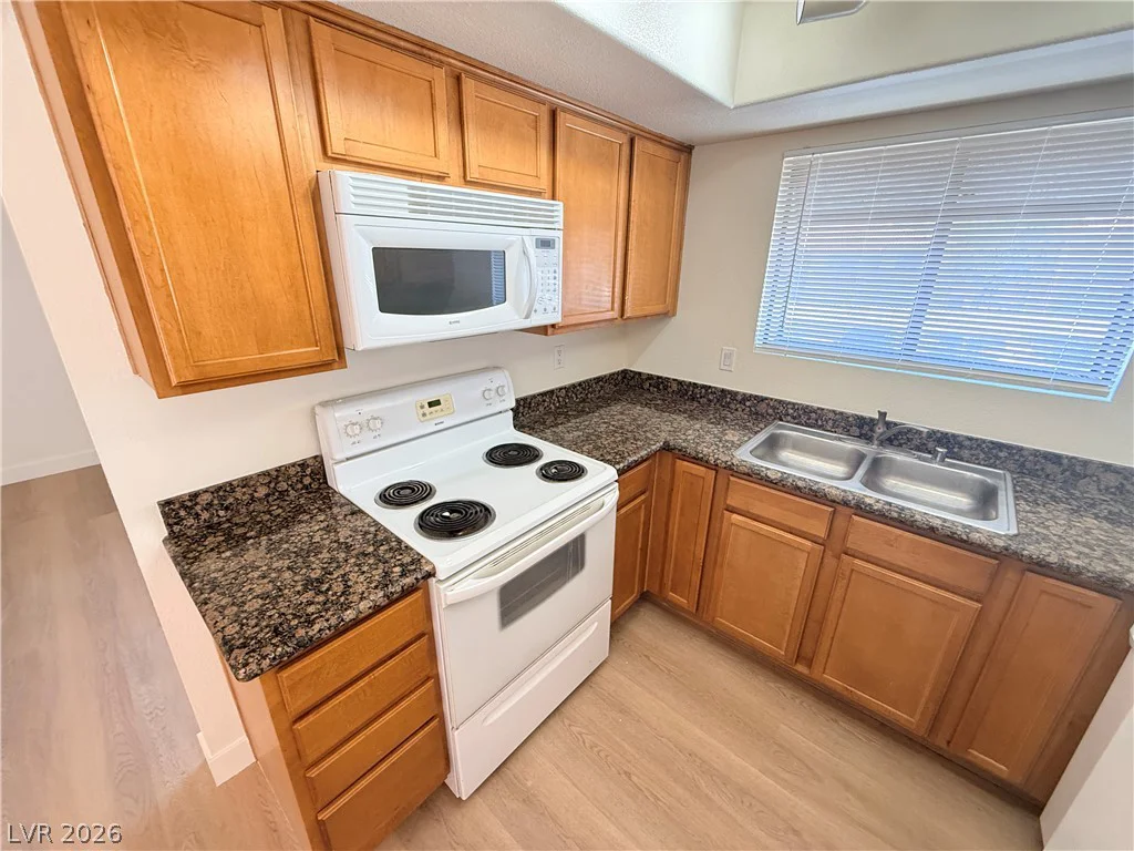 7200 Pirates Cove, Las Vegas, NV 89145
