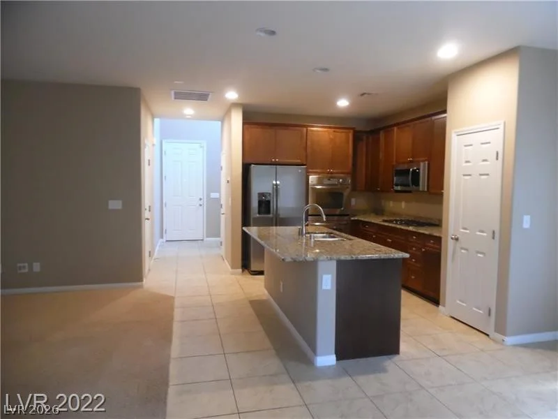 10357 Pima Crossing, Las Vegas, NV 89166