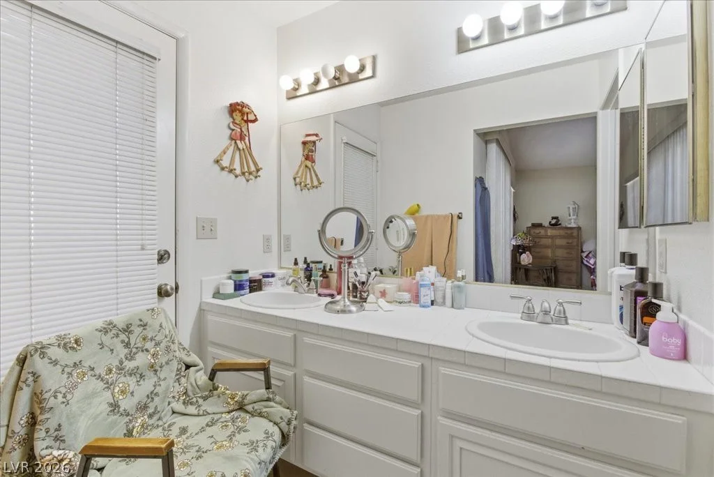 3300 Haven Beach, Las Vegas, NV 89117