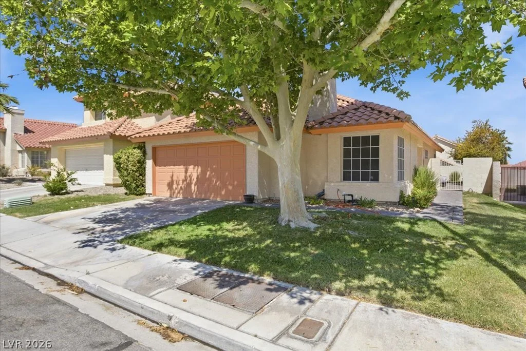 3300 Haven Beach, Las Vegas, NV 89117