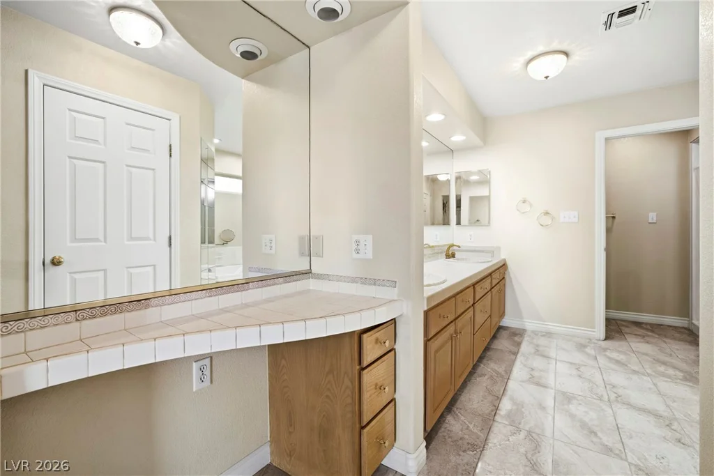 1990 Jim Haworth, Logandale, NV 89021