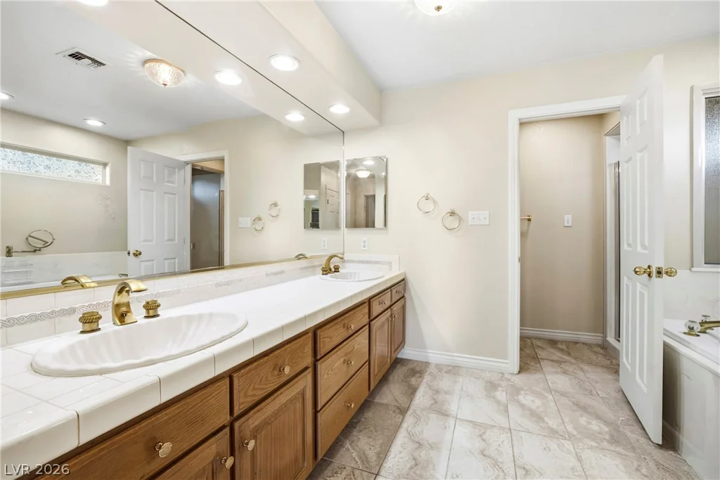 1990 Jim Haworth, Logandale, NV 89021