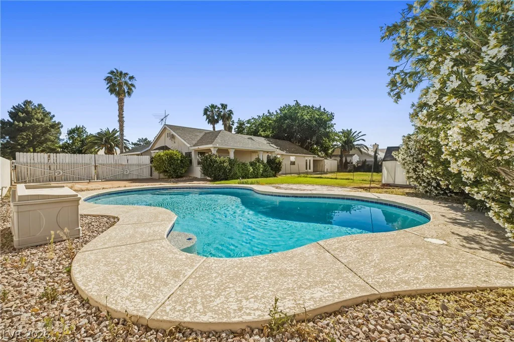1990 Jim Haworth, Logandale, NV 89021