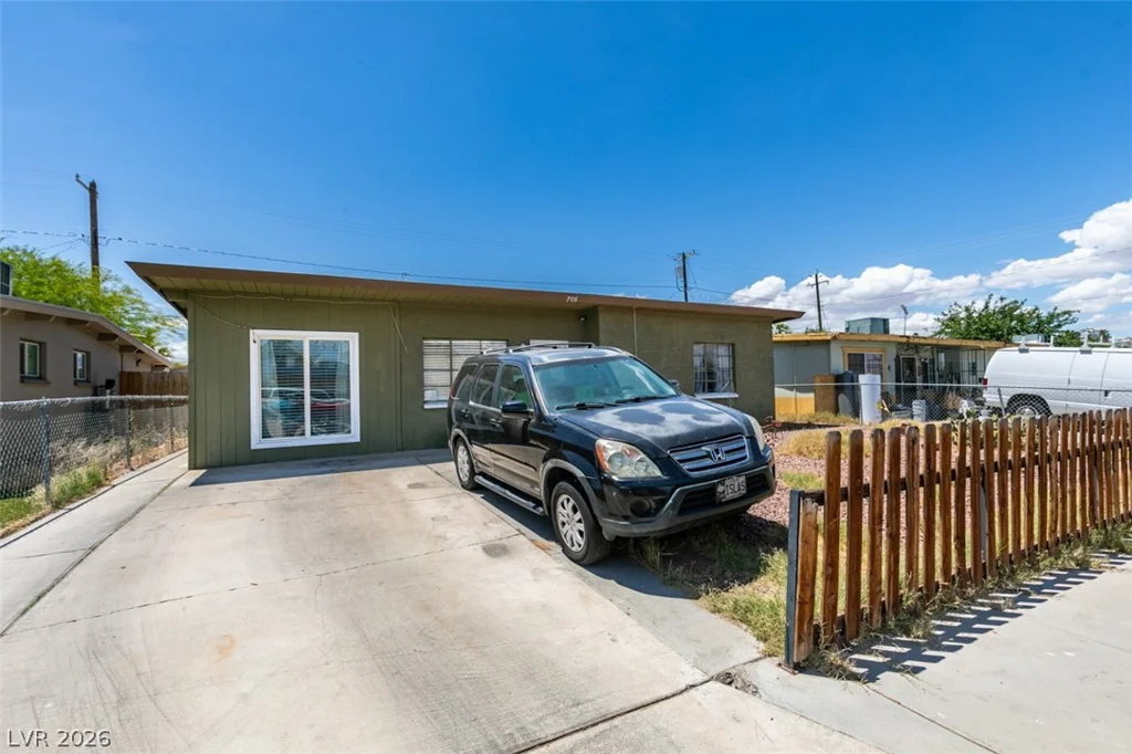 705 Harvard, Las Vegas, NV 89107