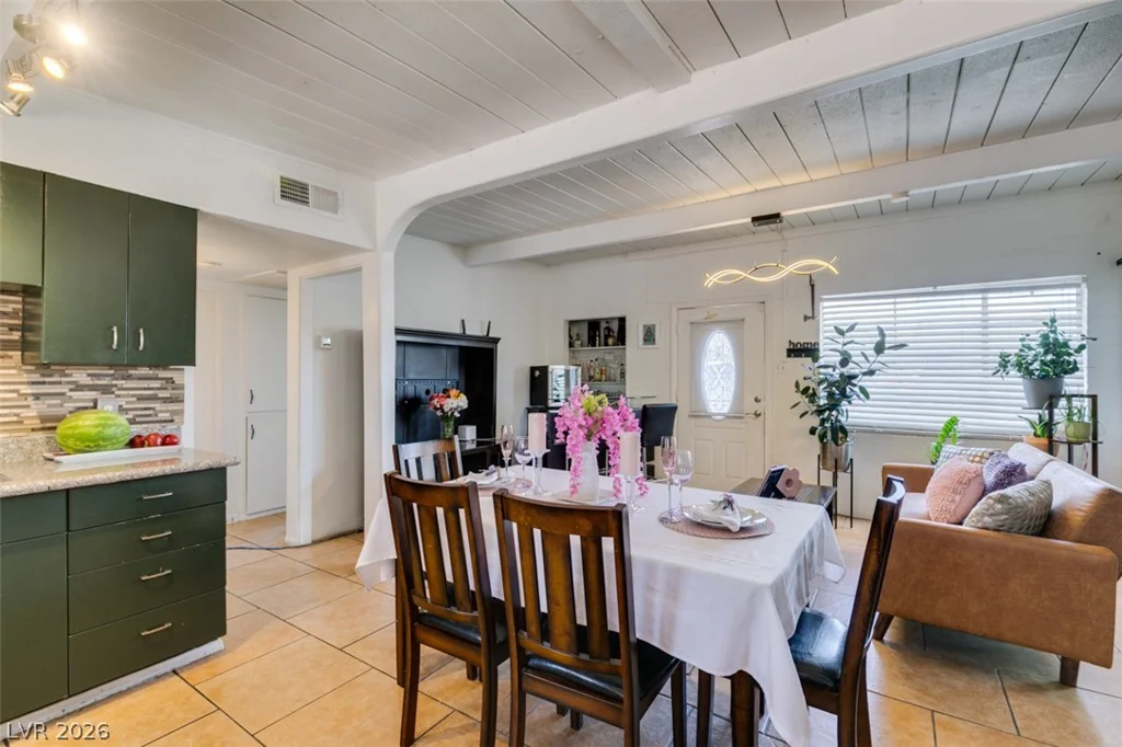 705 Harvard, Las Vegas, NV 89107