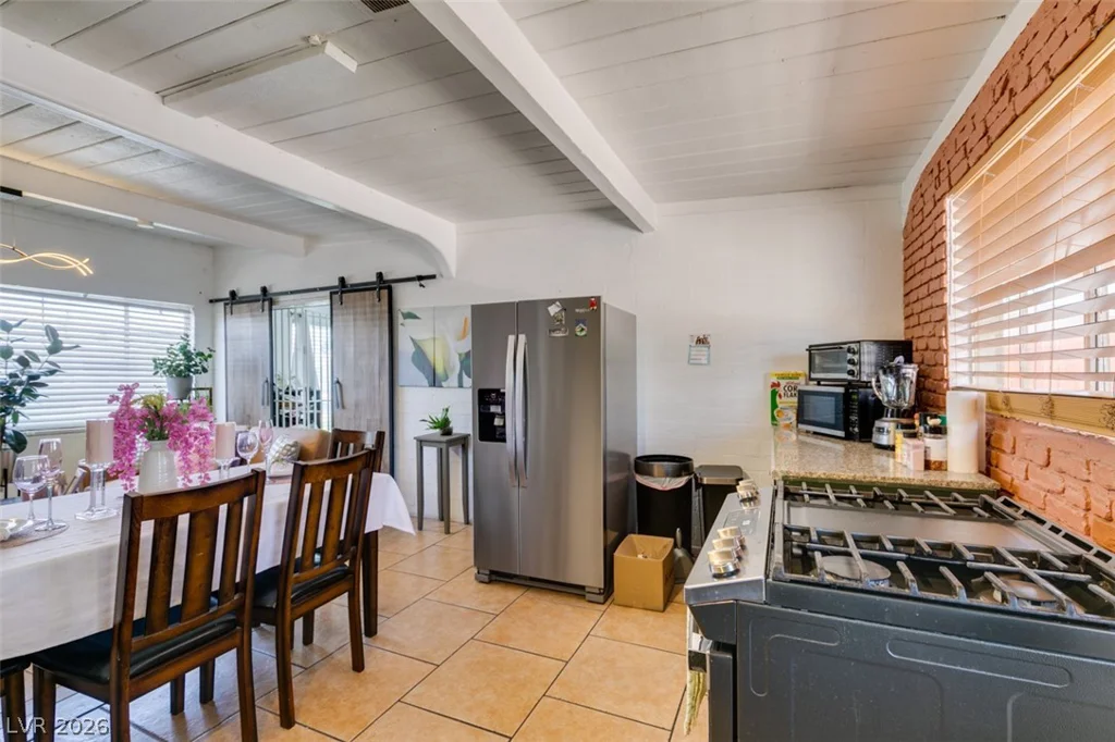 705 Harvard, Las Vegas, NV 89107