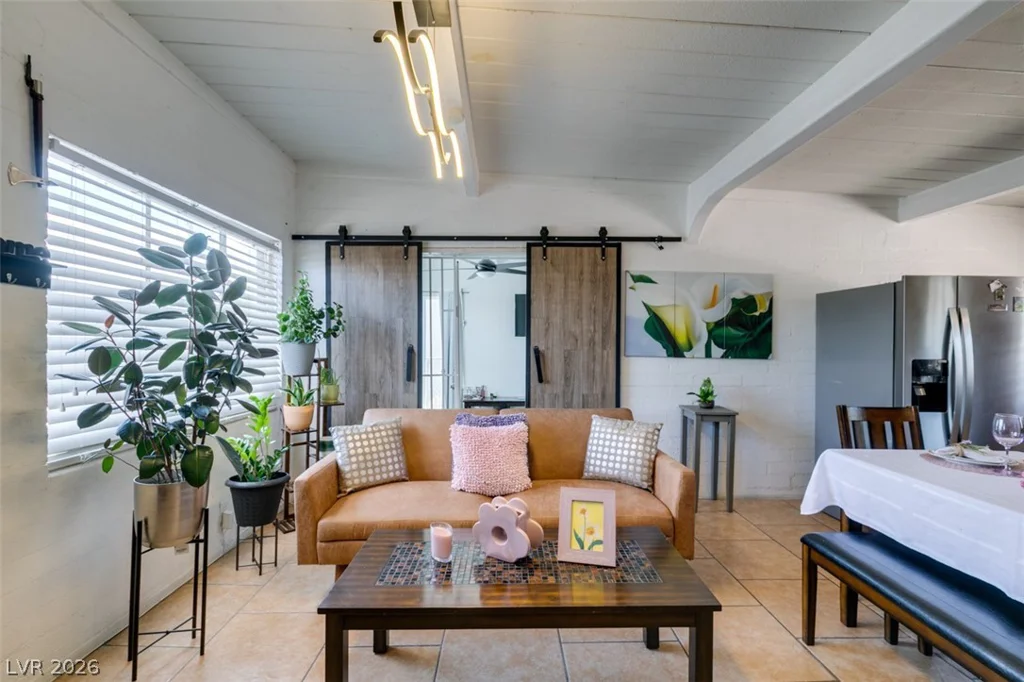 705 Harvard, Las Vegas, NV 89107