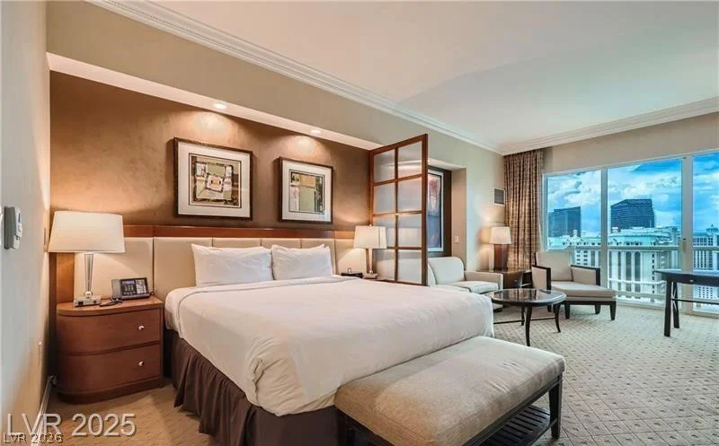 135 Harmon, Las Vegas, NV 89109