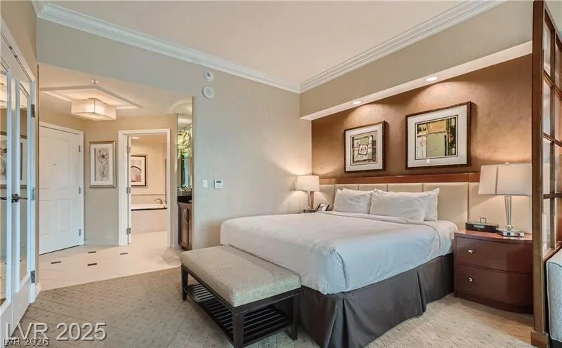 135 Harmon, Las Vegas, NV 89109