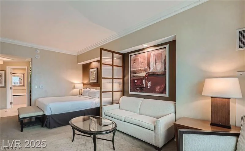135 Harmon, Las Vegas, NV 89109