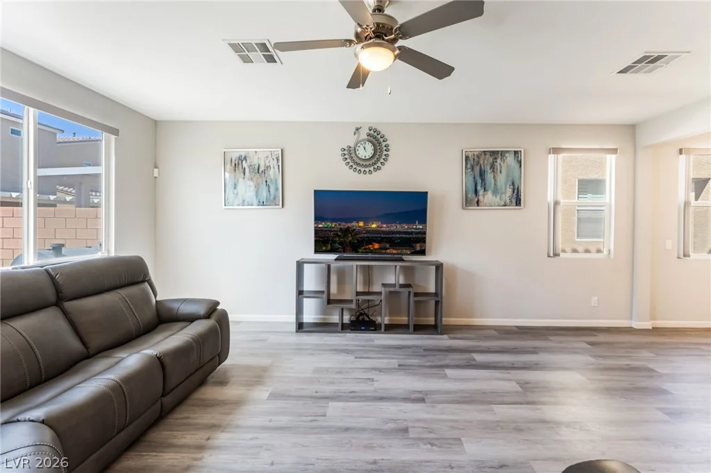 115 Broken Wagon, North Las Vegas, NV 89031