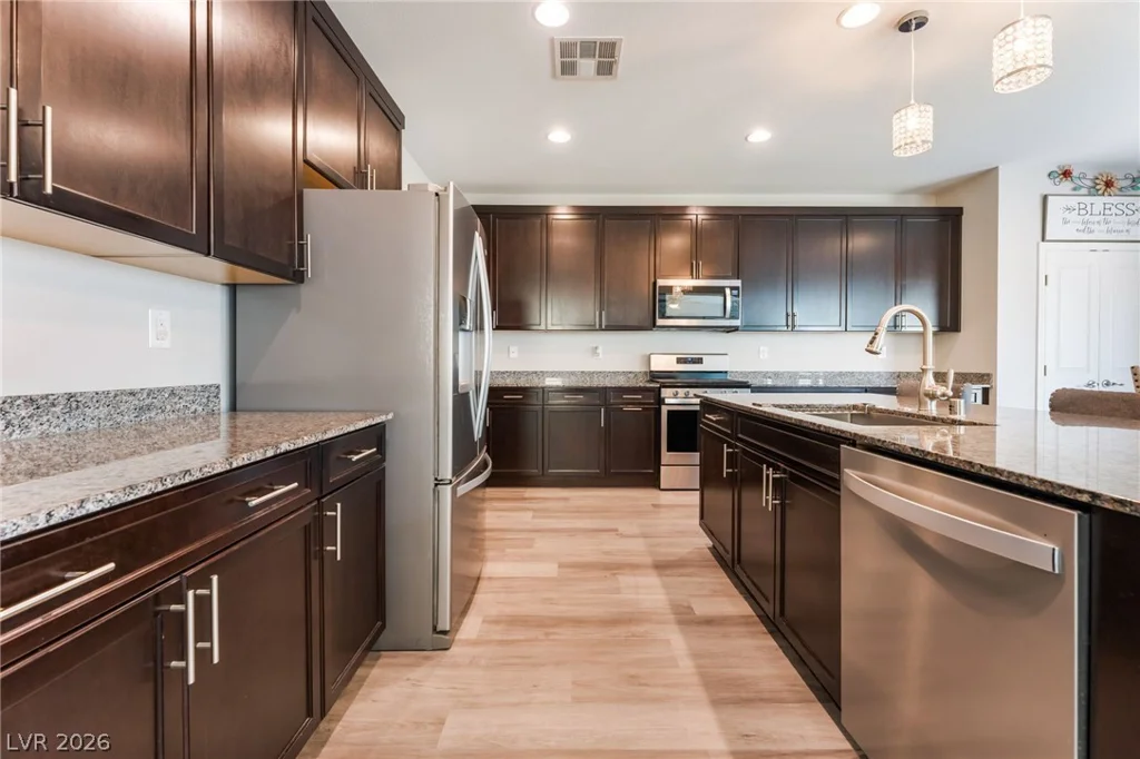 115 Broken Wagon, North Las Vegas, NV 89031