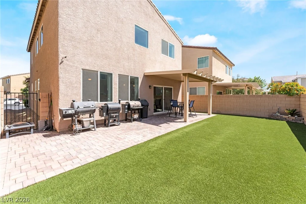 115 Broken Wagon, North Las Vegas, NV 89031