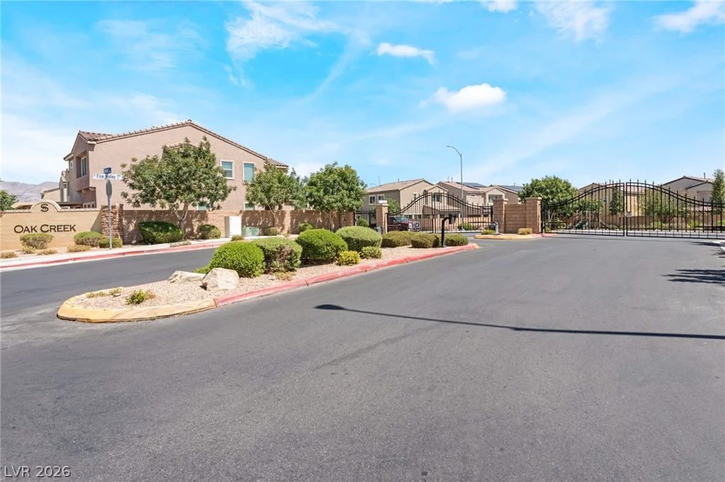115 Broken Wagon, North Las Vegas, NV 89031