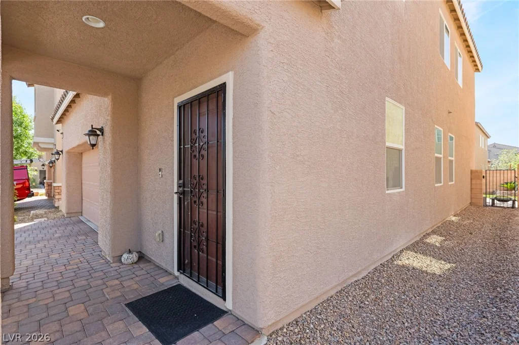 115 Broken Wagon, North Las Vegas, NV 89031