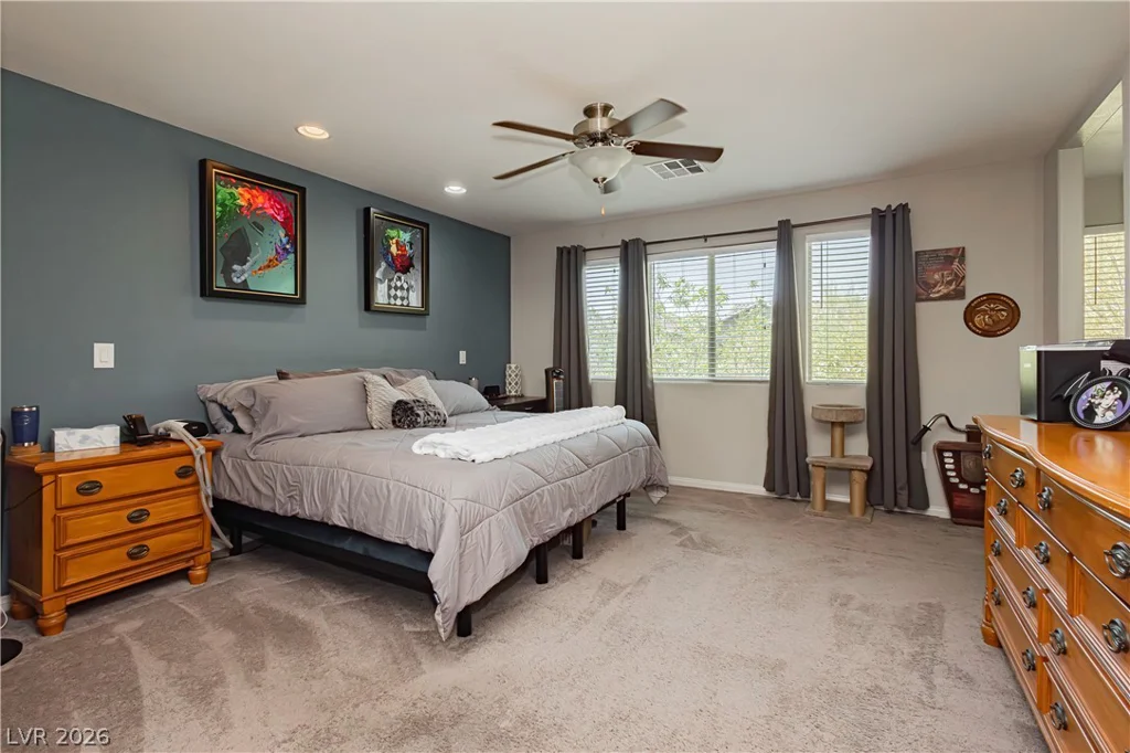 9226 Blue Agate, Las Vegas, NV 89178