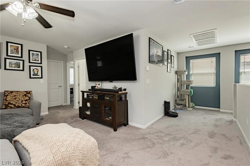 9226 Blue Agate, Las Vegas, NV 89178
