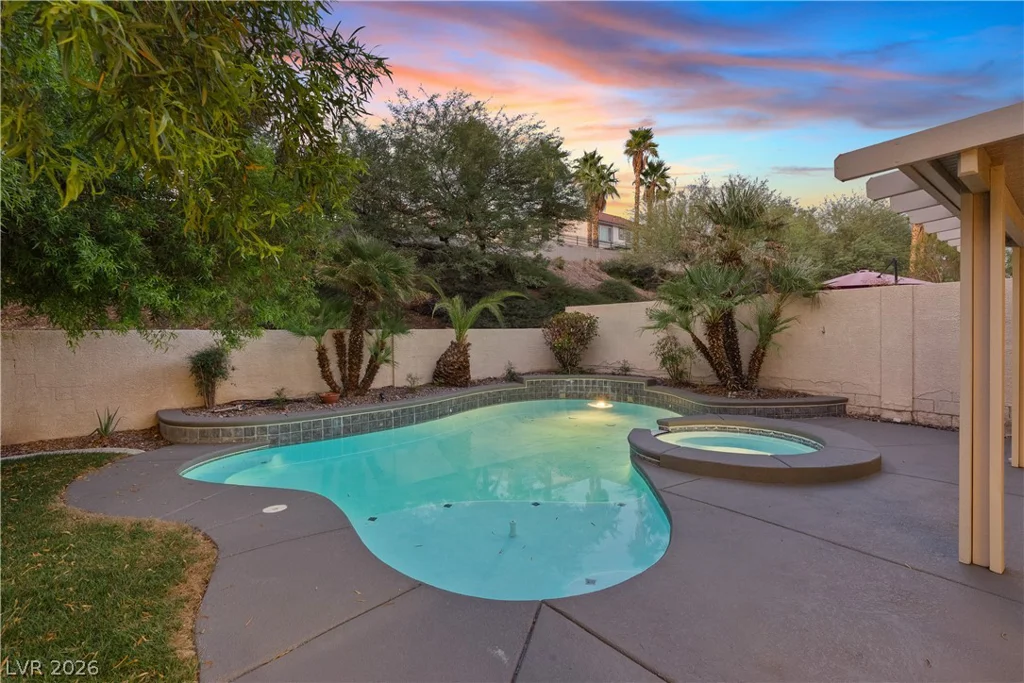1662 Ravanusa, Henderson, NV 89052