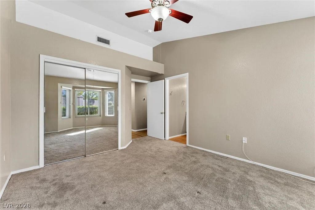 2400 Dove Valley, Las Vegas, NV 89134